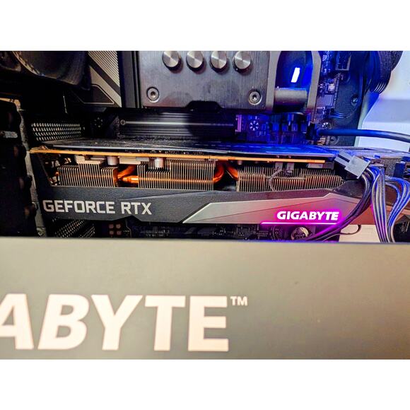 Nvidia GIGABYTE Gaming OC RTX 3070 8GB Graphics Card Video - Picture 6 of 10